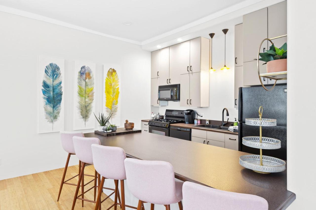 115 N Main Huge 2 Bedroom Unit On Main Street 圣查尔斯 外观 照片